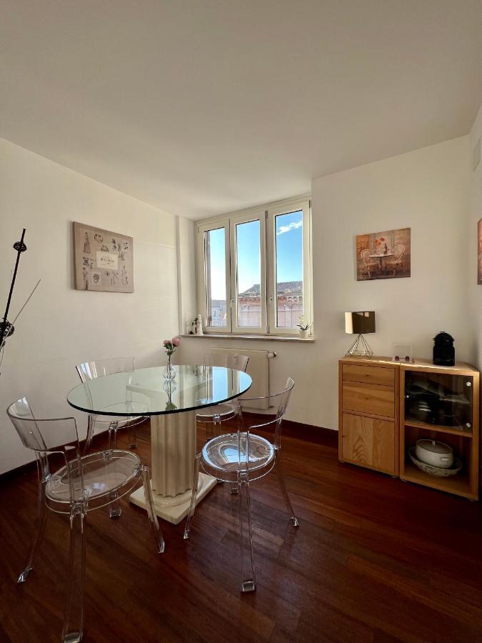 Il Palazzetto Di Via Della Frezza Apartment โรม ภายนอก รูปภาพ